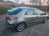 Gebraucht Honda Civic 140 PS (102 kW) 2007 Silber Limousine