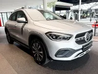 Gebraucht Mercedes GLA250 Style 160 PS (117 kW) 2021 Silber SUV