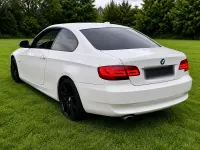 Gebraucht BMW 320 150 PS (110 kW) 2010 Weiß Coupé