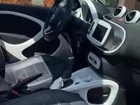 Second-hand Smart ForFour 71 CP (52 kW) 2015 Alb Hatchback