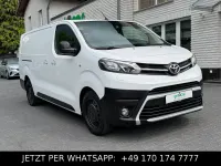 Gebraucht Toyota Proace 122 PS (89 kW) 2018 Weiß Van / Kleinbus