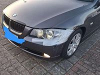 Gebraucht BMW 320 150 PS (110 kW) 2007 Kombi