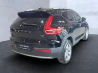 Gebraucht Volvo XC40 Momentum 163 PS (119 kW) 2022 Schwarz SUV