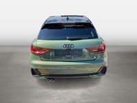 Gebraucht Audi A1 S-Line 207 PS (152 kW) 2025 Grün SUV