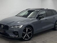 Gebraucht Volvo V60 Ultimate 300 PS (220 kW) 2022 Thunder grey (metallic) Kombi