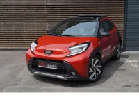 Gebraucht Toyota Aygo X X-plore 72 PS (52 kW) 2022 Rot SUV