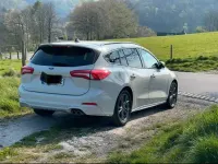 Gebraucht Ford Focus ST-Line 150 PS (110 kW) 2020 Andere farben Kombi
