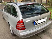 Gebraucht Mercedes C200 Classic 122 PS (89 kW) 2004 Grau Kombi