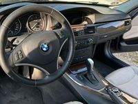 Gebraucht BMW 330 245 PS (180 kW) 2012 Schwarz Kombi