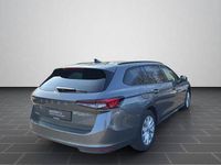 Gebraucht Skoda Superb Selection 150 PS (110 kW) 2025 Graphitegrau metallic Kombi