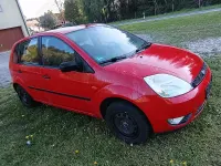 Second-hand Ford Fiesta 59 CP (43 kW) 2005 Roșu Hatchback