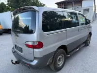 Gebraucht Hyundai H-1 136 PS (100 kW) 2004 Grau Van / Kleinbus