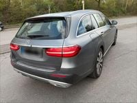 Gebraucht Mercedes E220 194 PS (142 kW) 2019 Grau Kombi