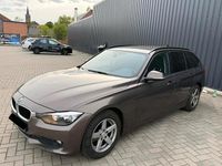 Gebraucht BMW 318 136 PS (100 kW) 2014 Braun Kombi