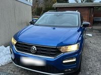 Gebraucht VW T-Roc Style 150 PS (110 kW) 2018 Blau SUV