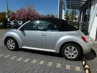 Gebraucht VW New Beetle 105 PS (77 kW) 2008 Silber Kleinwagen