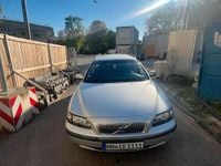 Gebraucht Volvo V70 140 PS (102 kW) 2001 Silber Kombi