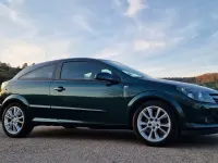 Gebraucht Opel Astra GTC Edition 170 PS (125 kW) 2005 Grün Limousine