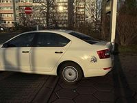 Gebraucht Skoda Octavia Active 86 PS (63 kW) 2013 Weiß Kleinwagen