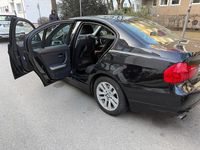 Gebraucht BMW 320 150 PS (110 kW) 2008 Schwarz Limousine