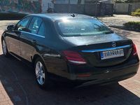 Gebraucht Mercedes E200 150 PS (110 kW) 2017 Schwarz Limousine