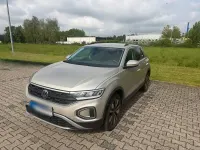 Second-hand VW T-Roc Move 150 CP (110 kW) 2023 Gri SUV
