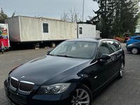 Gebraucht BMW 330 231 PS (169 kW) 2006 Blau Kombi