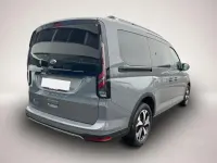 Gebraucht Ford Grand Tourneo Connect 150 PS (110 kW) 2025 Manufacturer Van / Kleinbus