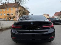 Gebraucht BMW 318 150 PS (110 kW) 2020 Schwarz Limousine