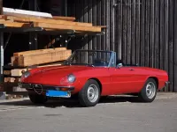 Gebraucht Alfa Romeo Spider 131 PS (96 kW) 1974 Rot Cabrio