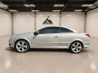 Gebraucht Opel Astra 140 PS (102 kW) 2008 Pannacotta m2 Cabrio