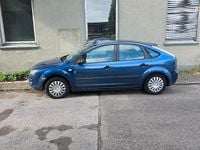 Gebraucht Ford Focus 100 PS (73 kW) 2006 Blau Limousine