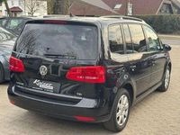 Gebraucht VW Touran Match 140 PS (102 kW) 2012 Schwarz Van / Kleinbus