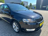 Gebraucht Skoda Rapid Drive 86 PS (63 kW) 2014 Schwarz Kleinwagen