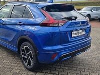 Gebraucht Mitsubishi Eclipse Cross Plus 188 PS (138 kW) 2022 Laserblau SUV