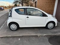 Second-hand Citroën C1 68 CP (50 kW) 2011 Alb Hatchback