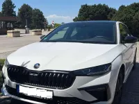 Gebraucht Skoda Scala Monte Carlo 150 PS (110 kW) 2024 Weiß Kleinwagen
