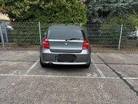 Gebraucht BMW 116 116 PS (85 kW) 2011 Grau Kleinwagen