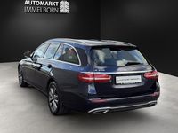 Gebraucht Mercedes E200 211 PS (155 kW) 2022 Blau (metallic) Kombi