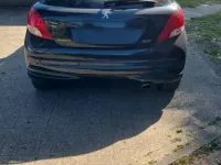 Gebraucht Peugeot 207 156 PS (114 kW) 2010 Schwarz Kleinwagen