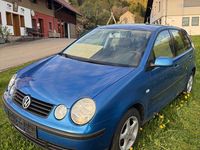 Usado VW Polo Basis 64 HP (47 kW) 2003 Azul Sedan