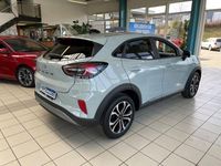 Neu Ford Puma Titanium 155 PS (114 kW) 2025 Cactus grey SUV
