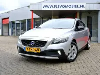 Gebraucht Volvo V40 CC Momentum 179 PS (131 kW) 2014 Grau Kombi