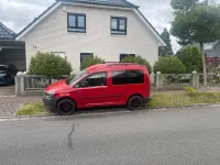 Usado VW Caddy 75 HP (55 kW) 2017 Vermelho Monovolume