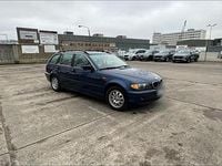 Gebraucht BMW 316 116 PS (85 kW) 2004 Blau Kombi