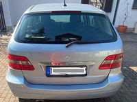 Gebraucht Mercedes B200 136 PS (100 kW) 2008 Van / Kleinbus