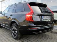 Neu Volvo XC90 Plus 310 PS (228 kW) 2025 Schwarz SUV