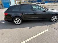 Gebraucht Audi A4 150 PS (110 kW) 2018 Schwarz Kombi