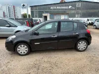 Gebraucht Renault Clio III Dynamique 101 PS (74 kW) 2010 Perlmuttschwarz Limousine