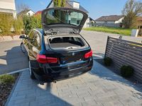 Gebraucht BMW 318 Sport Line 150 PS (110 kW) 2015 Schwarz Kombi